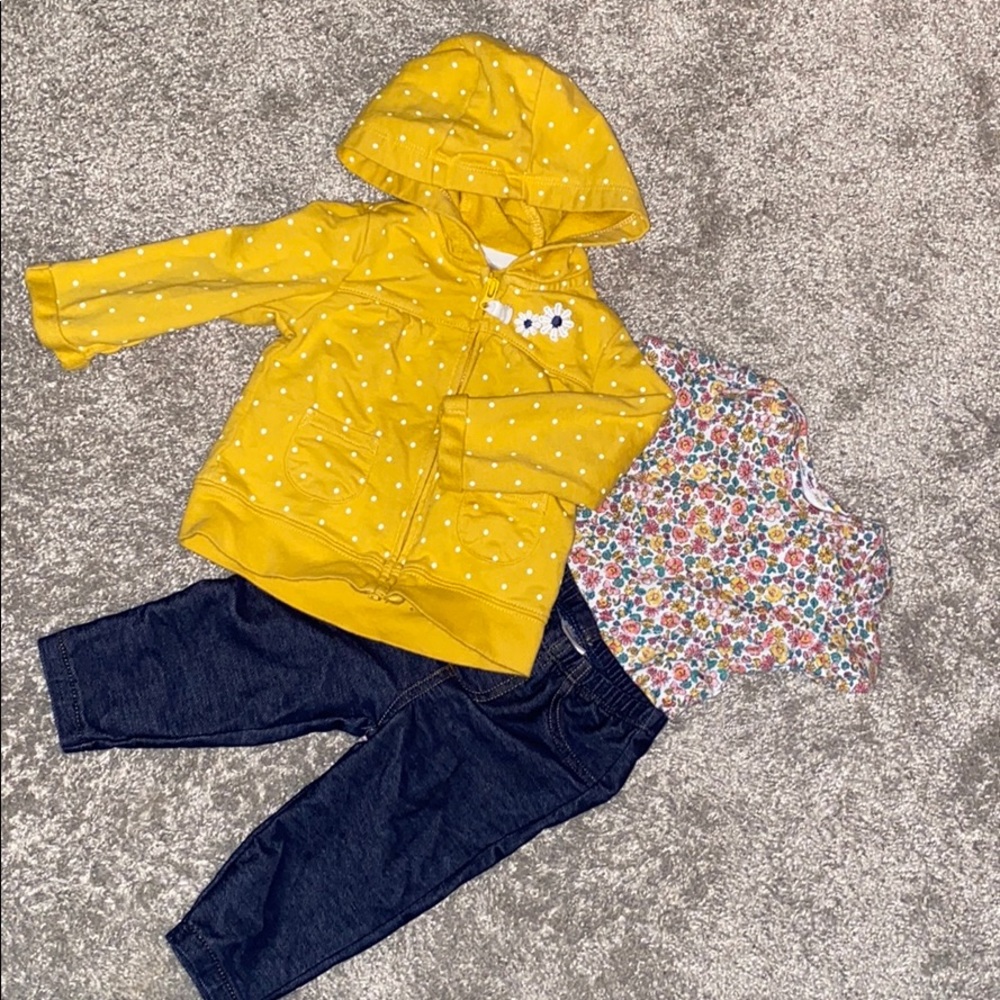🦋Super cute 3 piece outfit!🦋